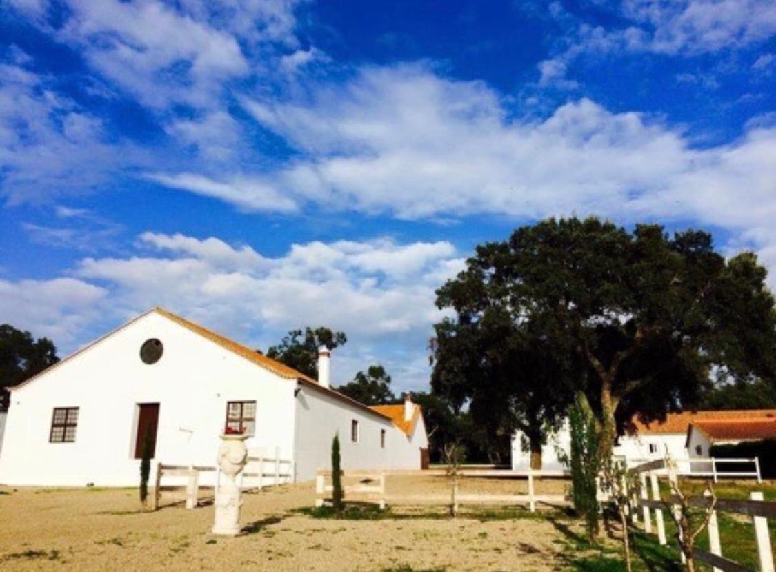 Herdade De Santa Maria Алмерим Екстериор снимка